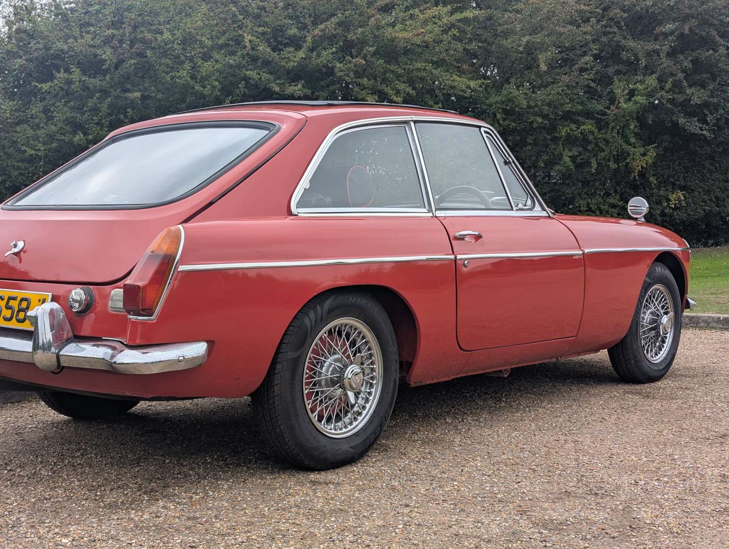 <p>1970 MG B GT</p>