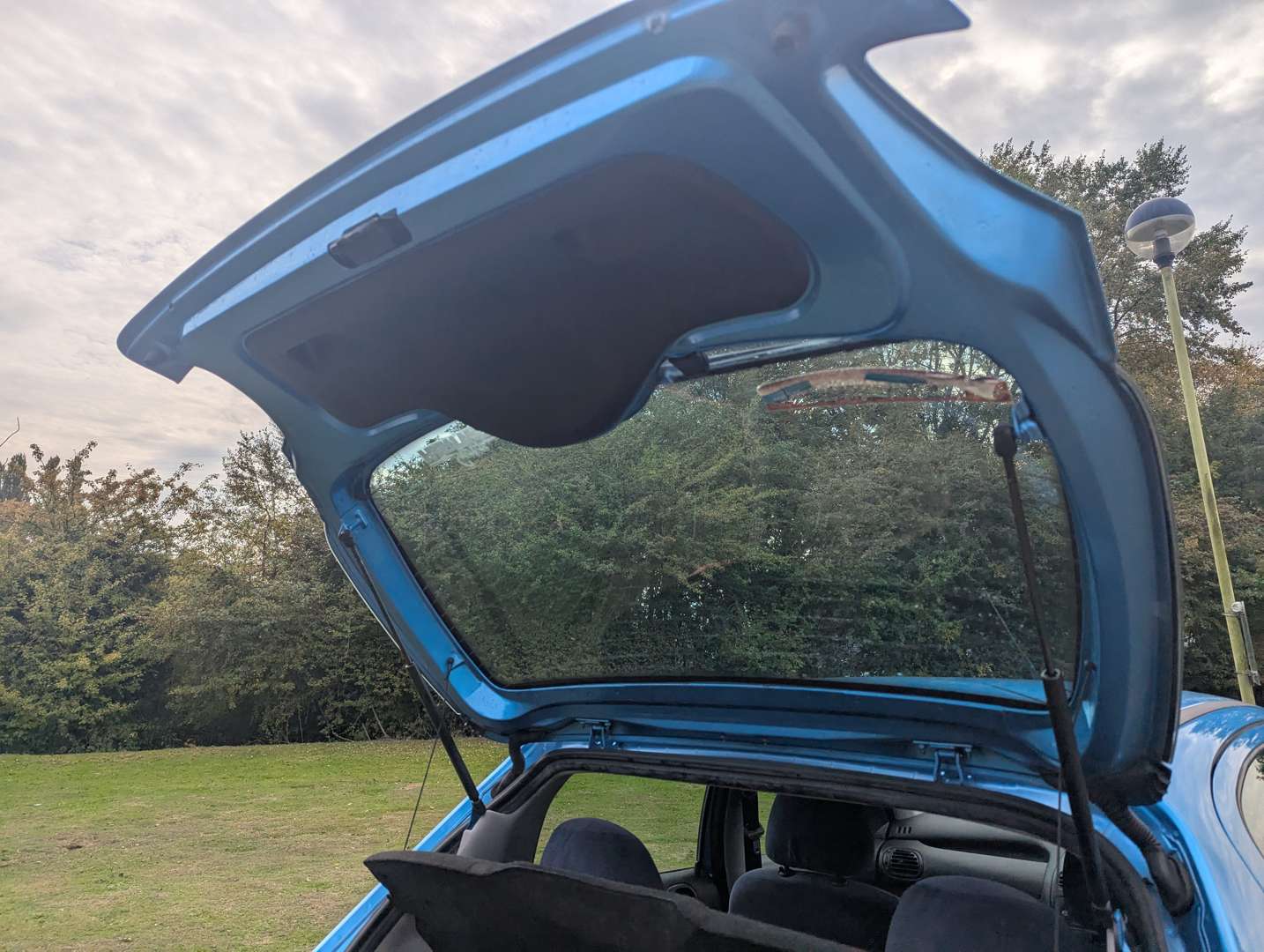 <p>2000 PEUGEOT 206 1.4 GLX</p>