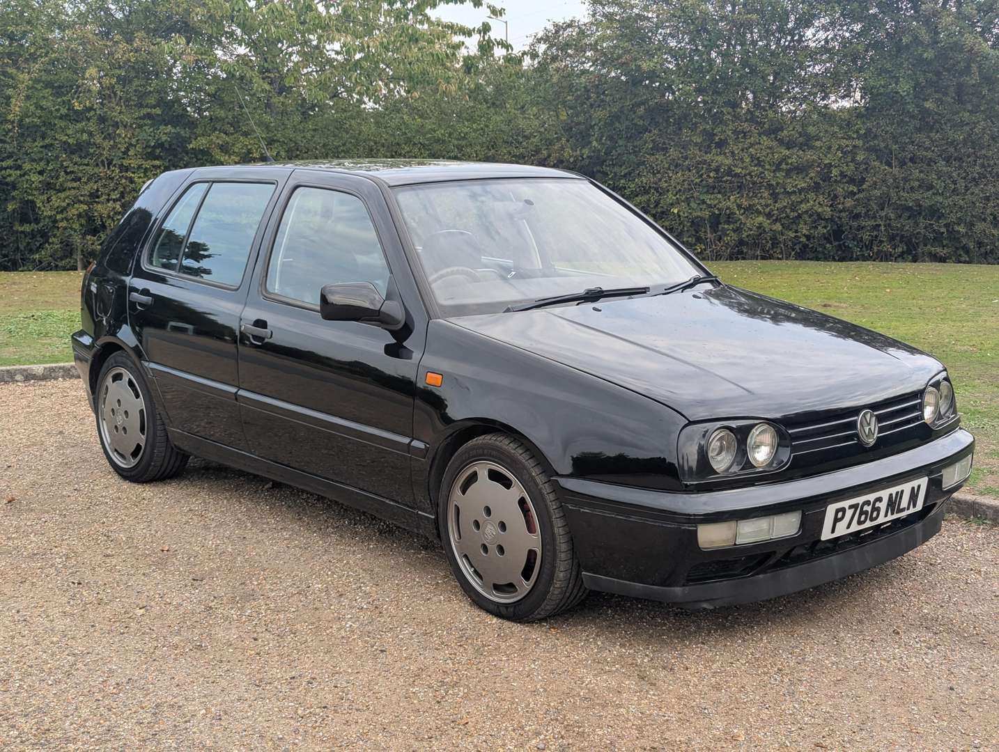 <p>1997 VW GOLF VR6</p>