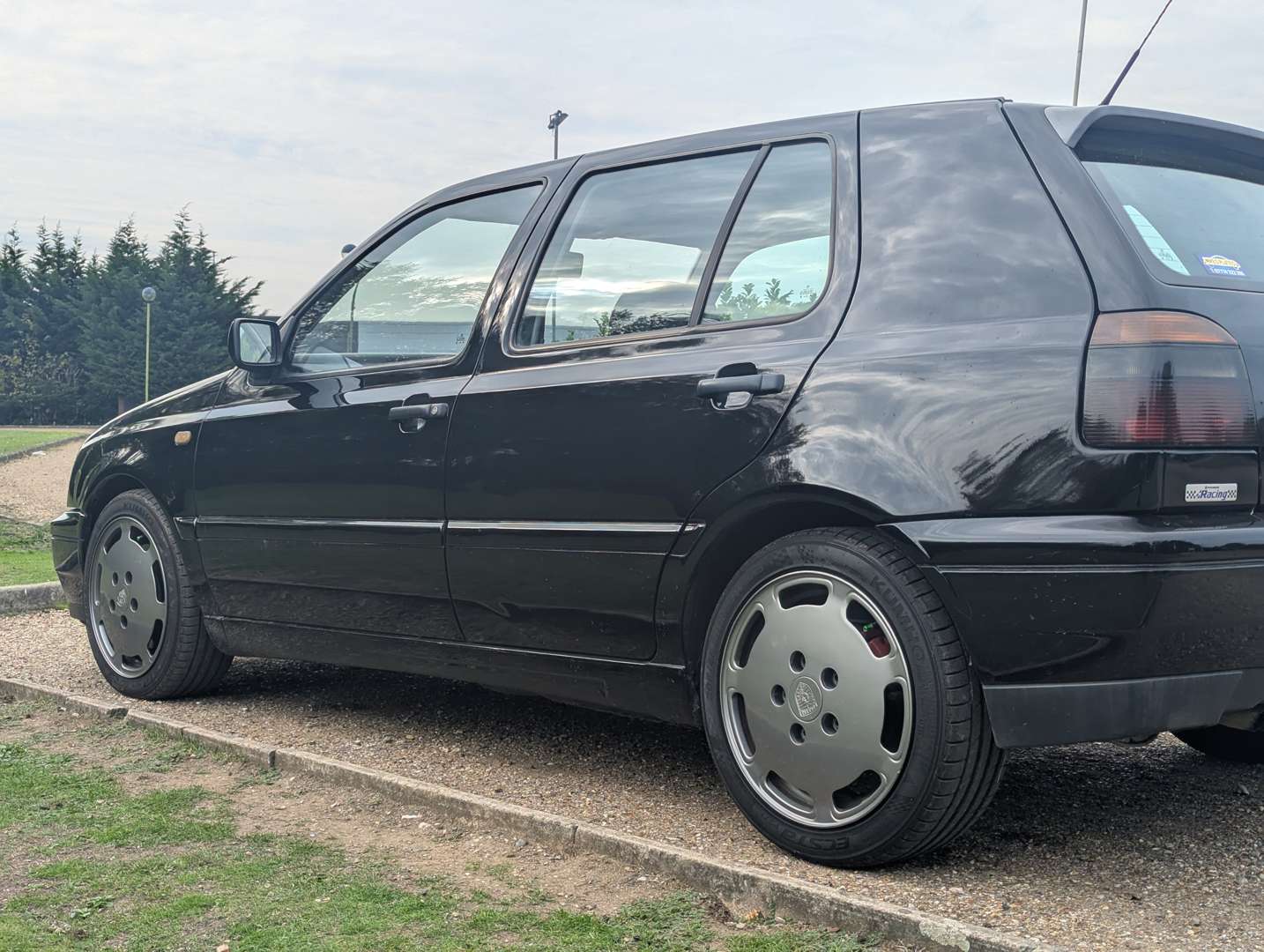 <p>1997 VW GOLF VR6</p>