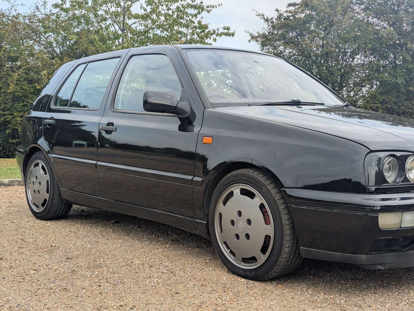 <p>1997 VW GOLF VR6</p>