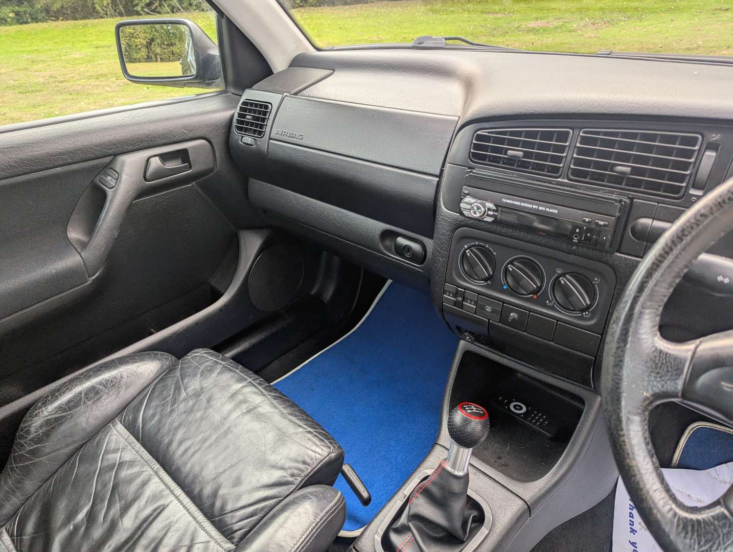 <p>1997 VW GOLF VR6</p>