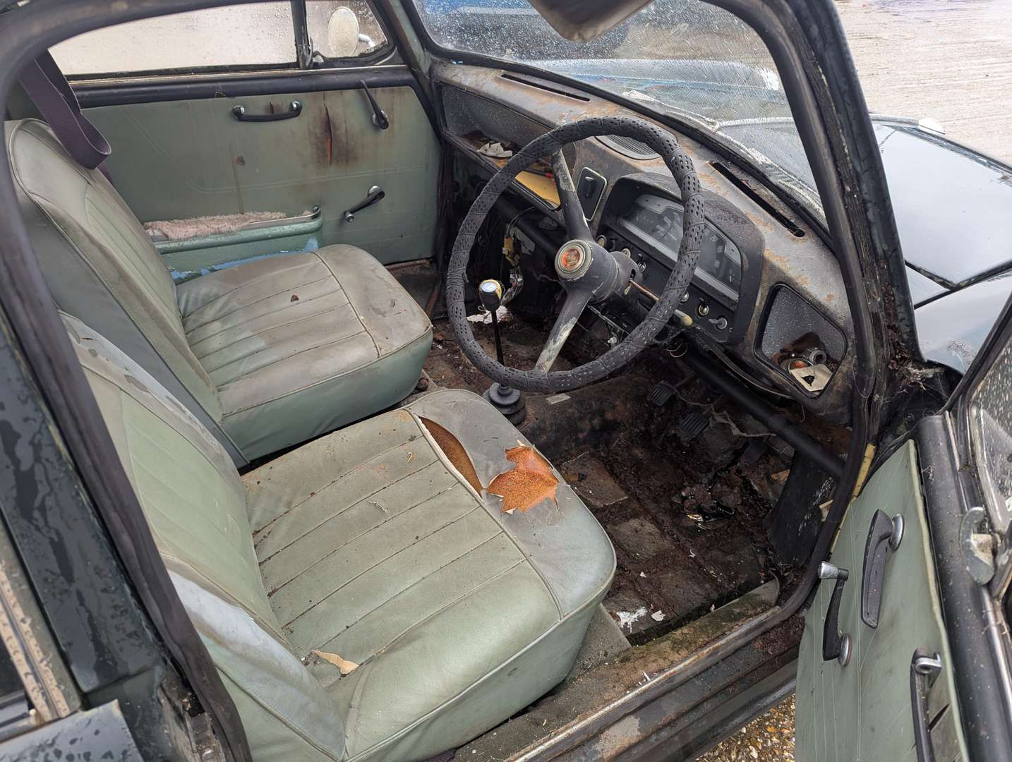 <p>1967 MORRIS 1100 MKI</p>