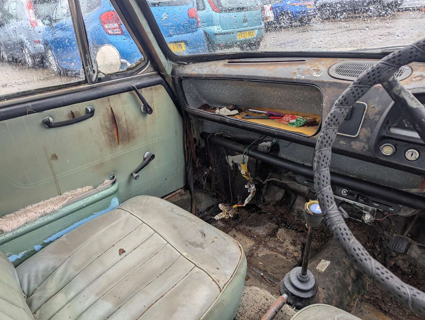 <p>1967 MORRIS 1100 MKI</p>