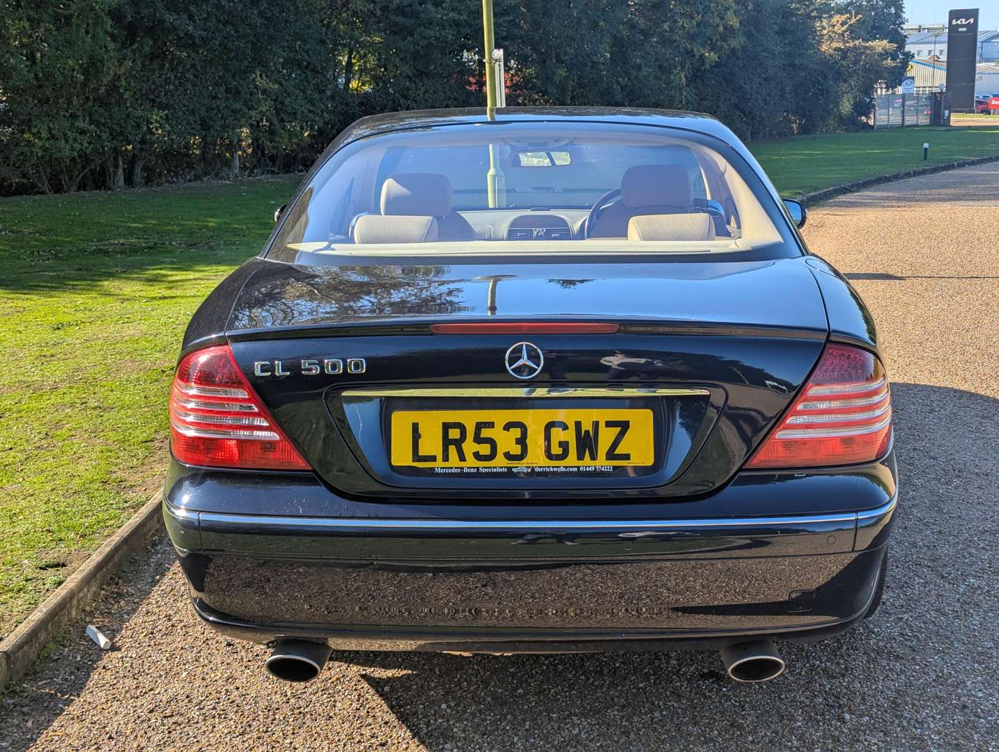 <p>2003 MERCEDES CL500 AUTO</p>