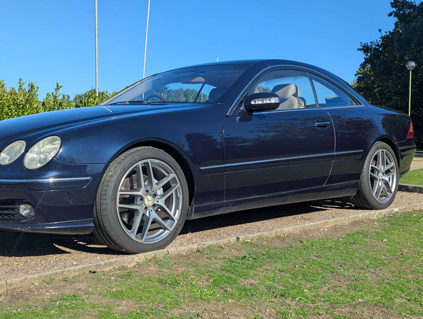 <p>2003 MERCEDES CL500 AUTO</p>