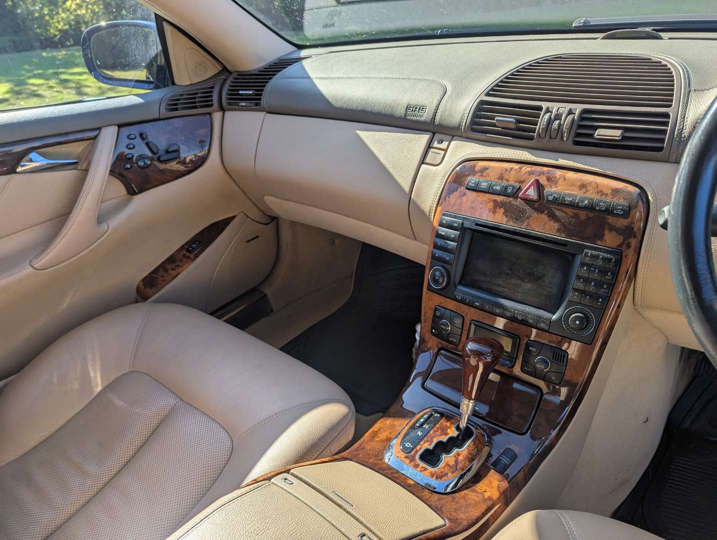 <p>2003 MERCEDES CL500 AUTO</p>