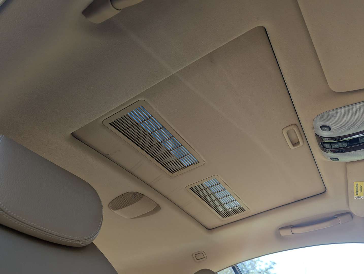 <p>2003 MERCEDES CL500 AUTO</p>