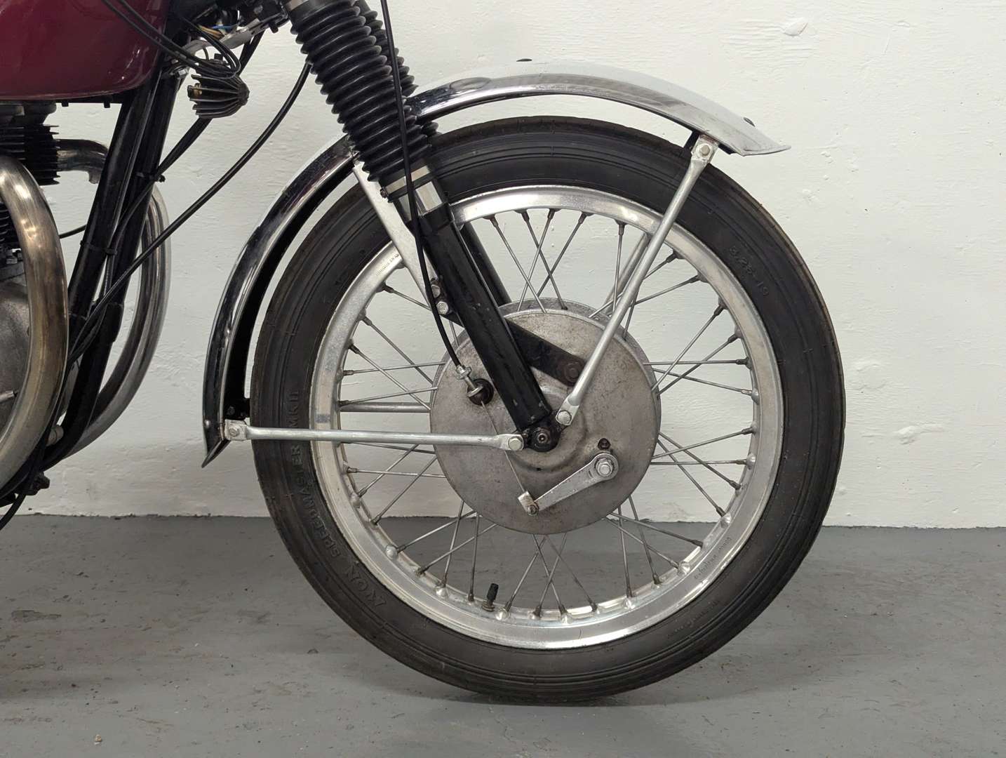 <p>1966 BSA SPITFIRE</p>