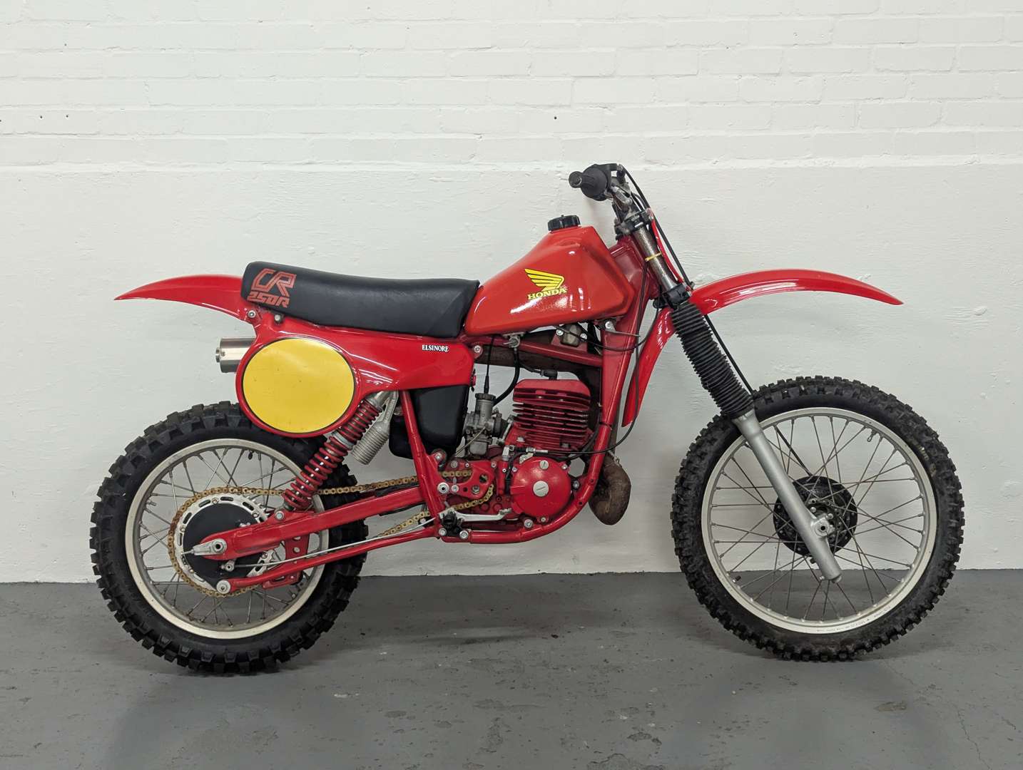 <p>1980 HONDA CR250 ELSINORE</p>