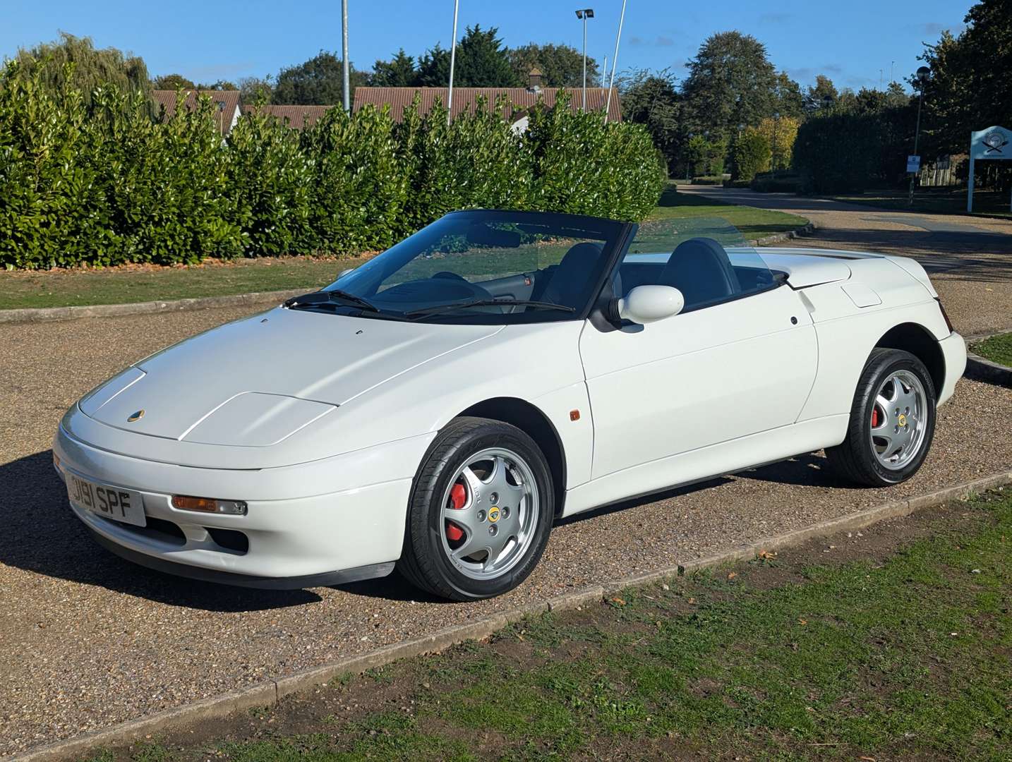 <p>1992 LOTUS ELAN M100 SE TURBO - 25,378 MILES</p>