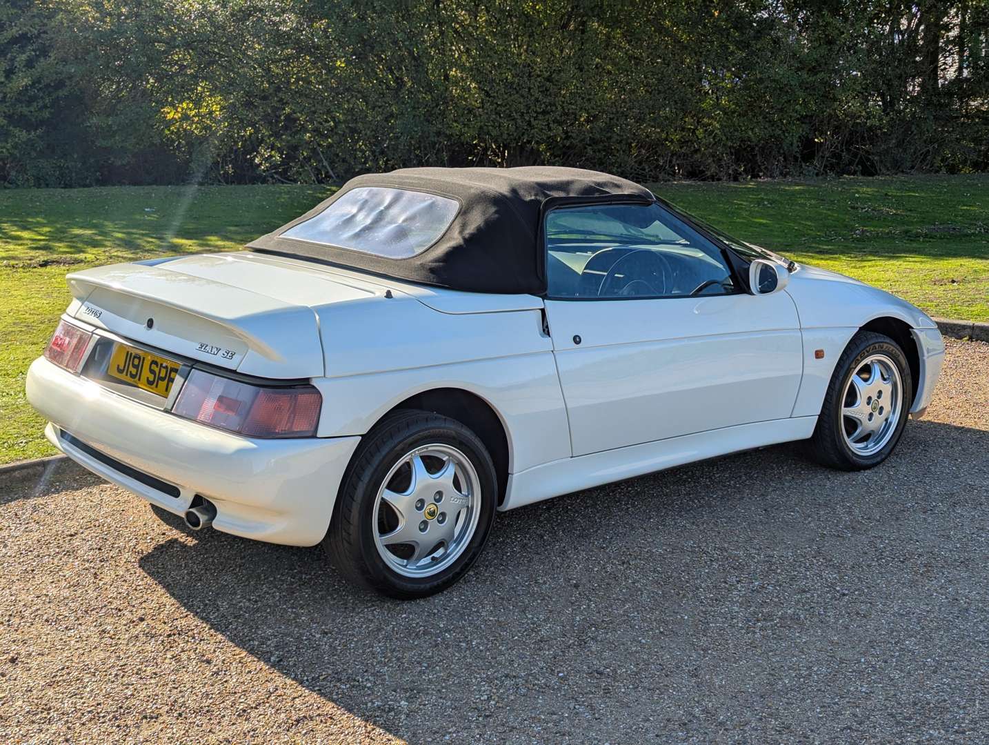 <p>1992 LOTUS ELAN M100 SE TURBO - 25,378 MILES</p>
