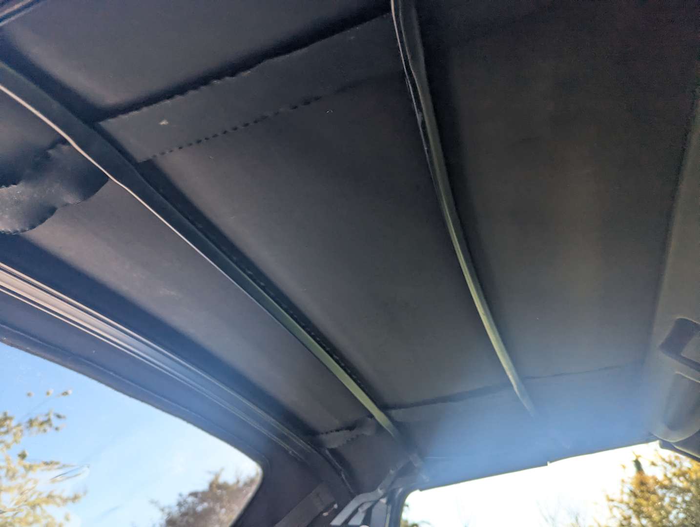 <p>1992 LOTUS ELAN M100 SE TURBO - 25,378 MILES</p>