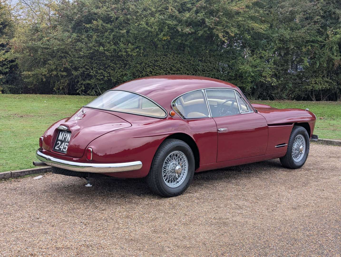 <p>1956 JENSEN 541</p>