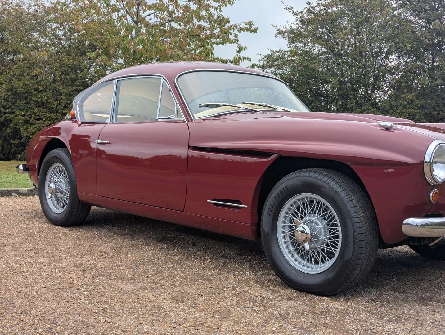 <p>1956 JENSEN 541</p>