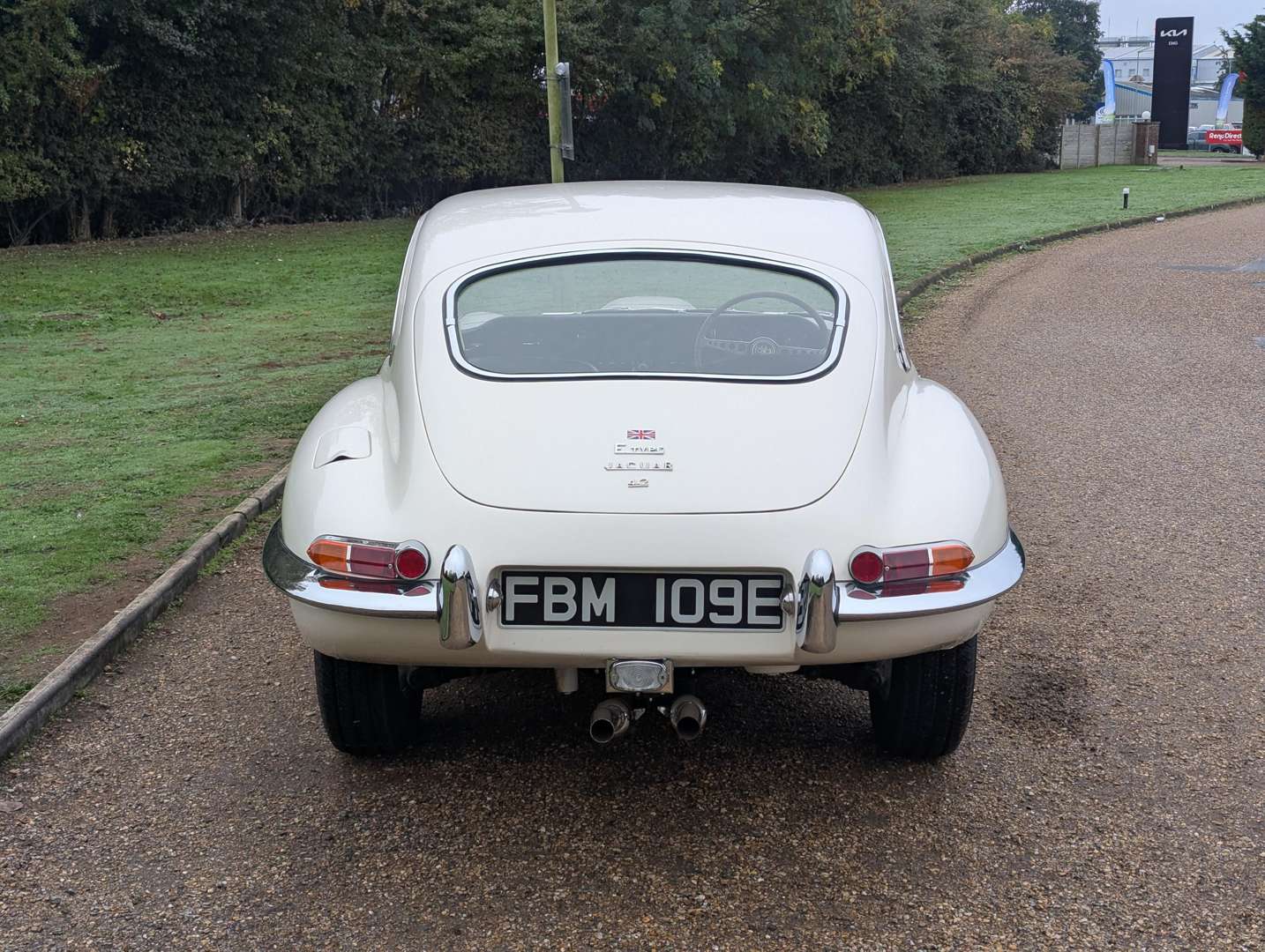 <p>1966 JAGUAR E-TYPE 4.2 2+2 S1</p>