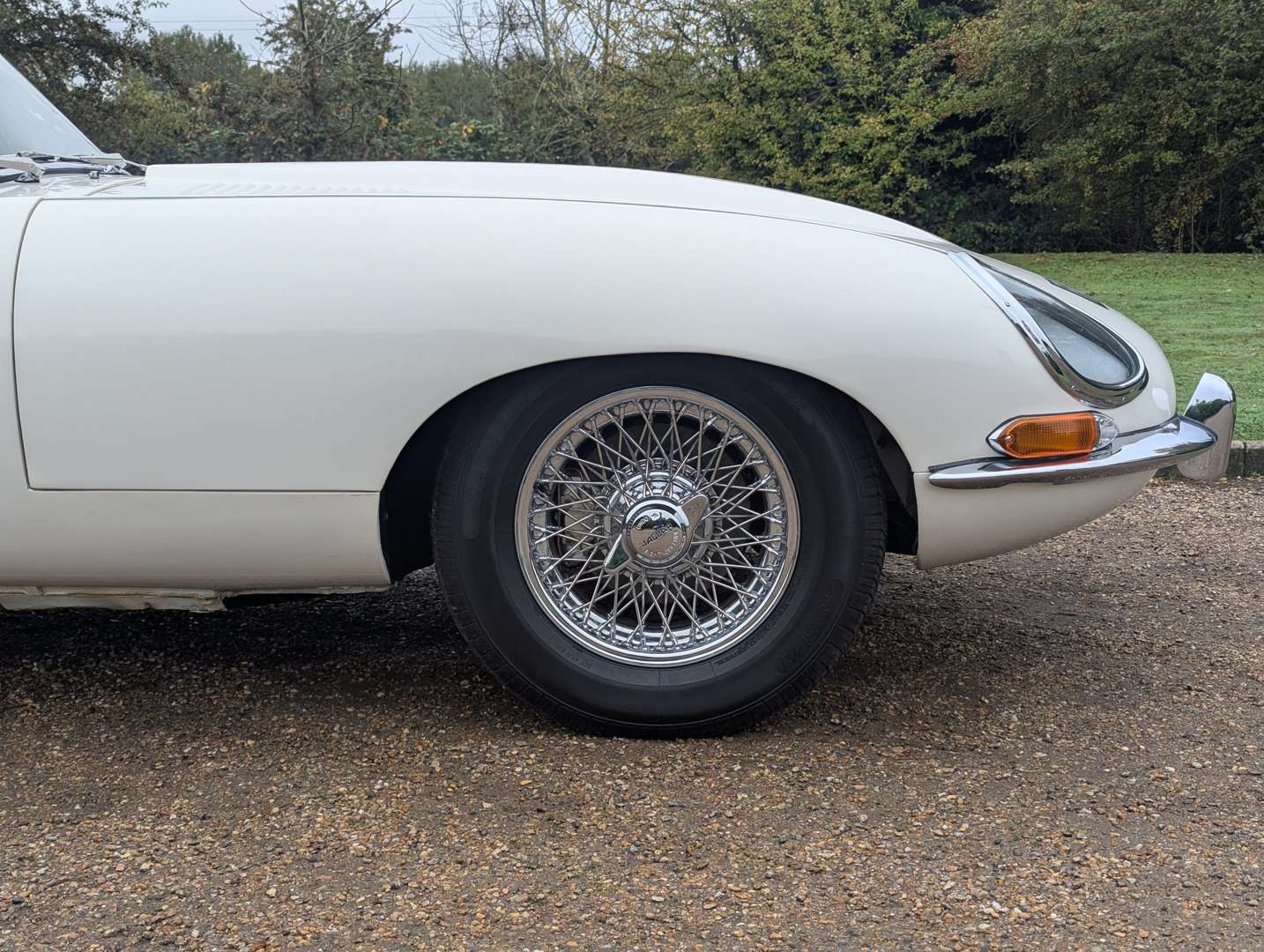 <p>1966 JAGUAR E-TYPE 4.2 2+2 S1</p>