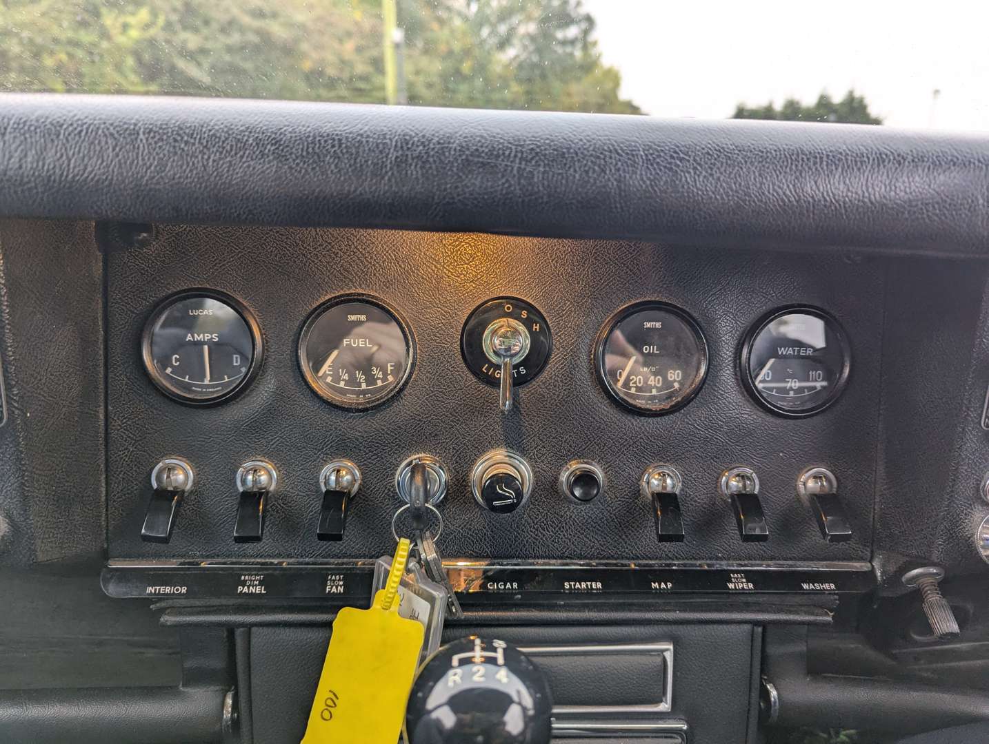 <p>1966 JAGUAR E-TYPE 4.2 2+2 S1</p>