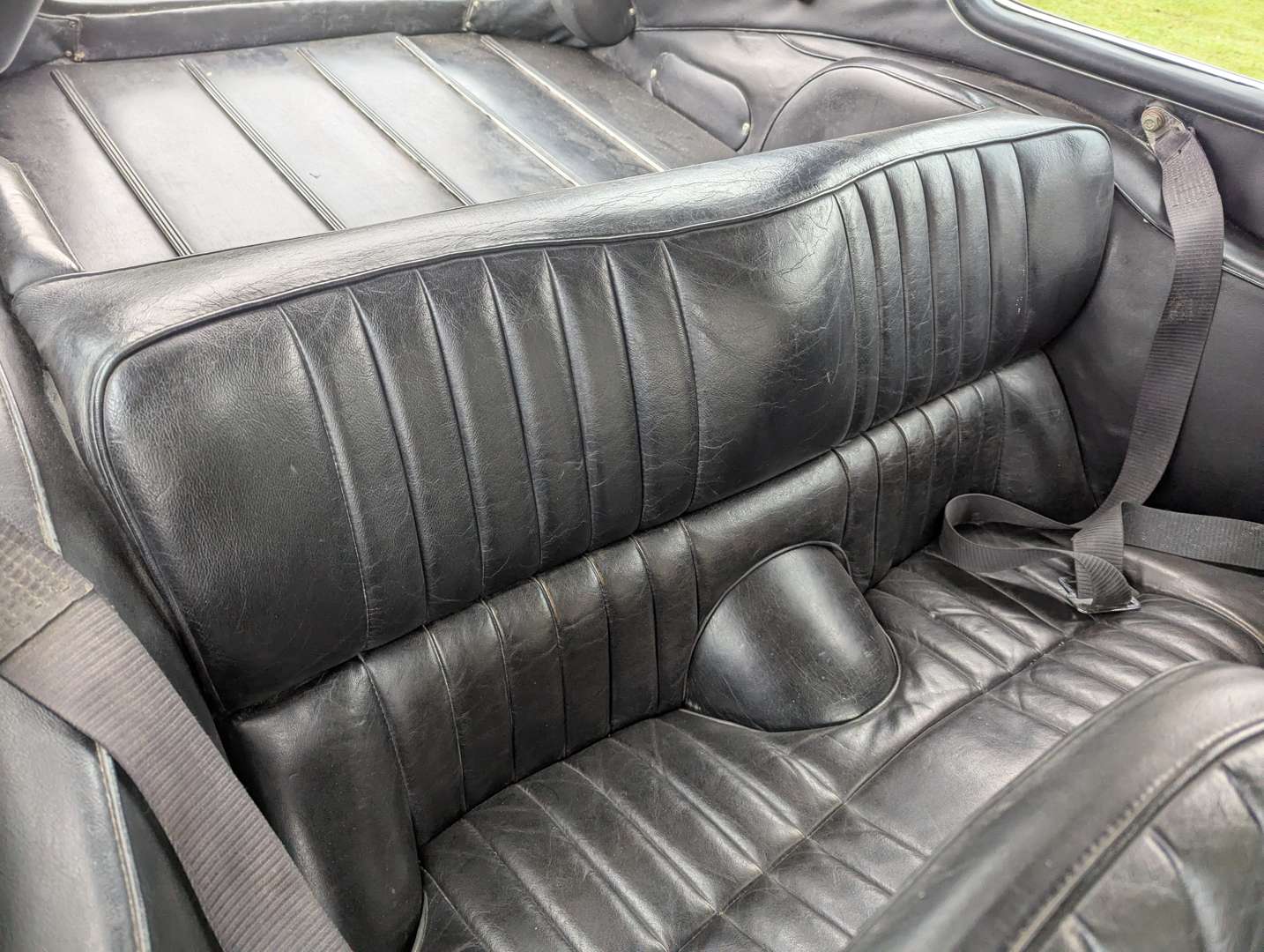 <p>1966 JAGUAR E-TYPE 4.2 2+2 S1</p>