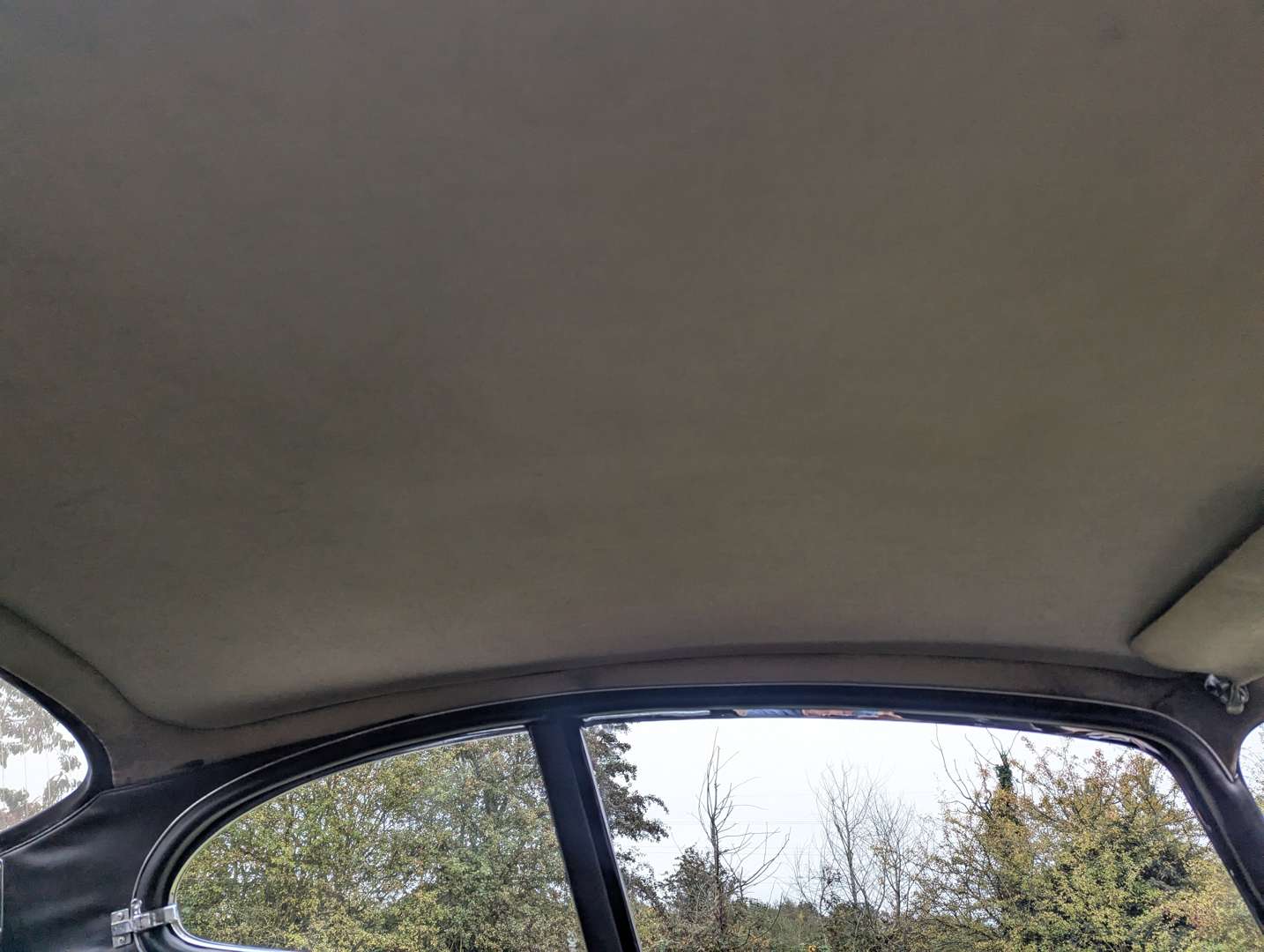 <p>1966 JAGUAR E-TYPE 4.2 2+2 S1</p>