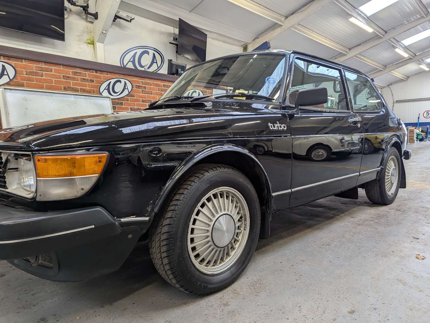 <p>1981 SAAB 99 TURBO</p>