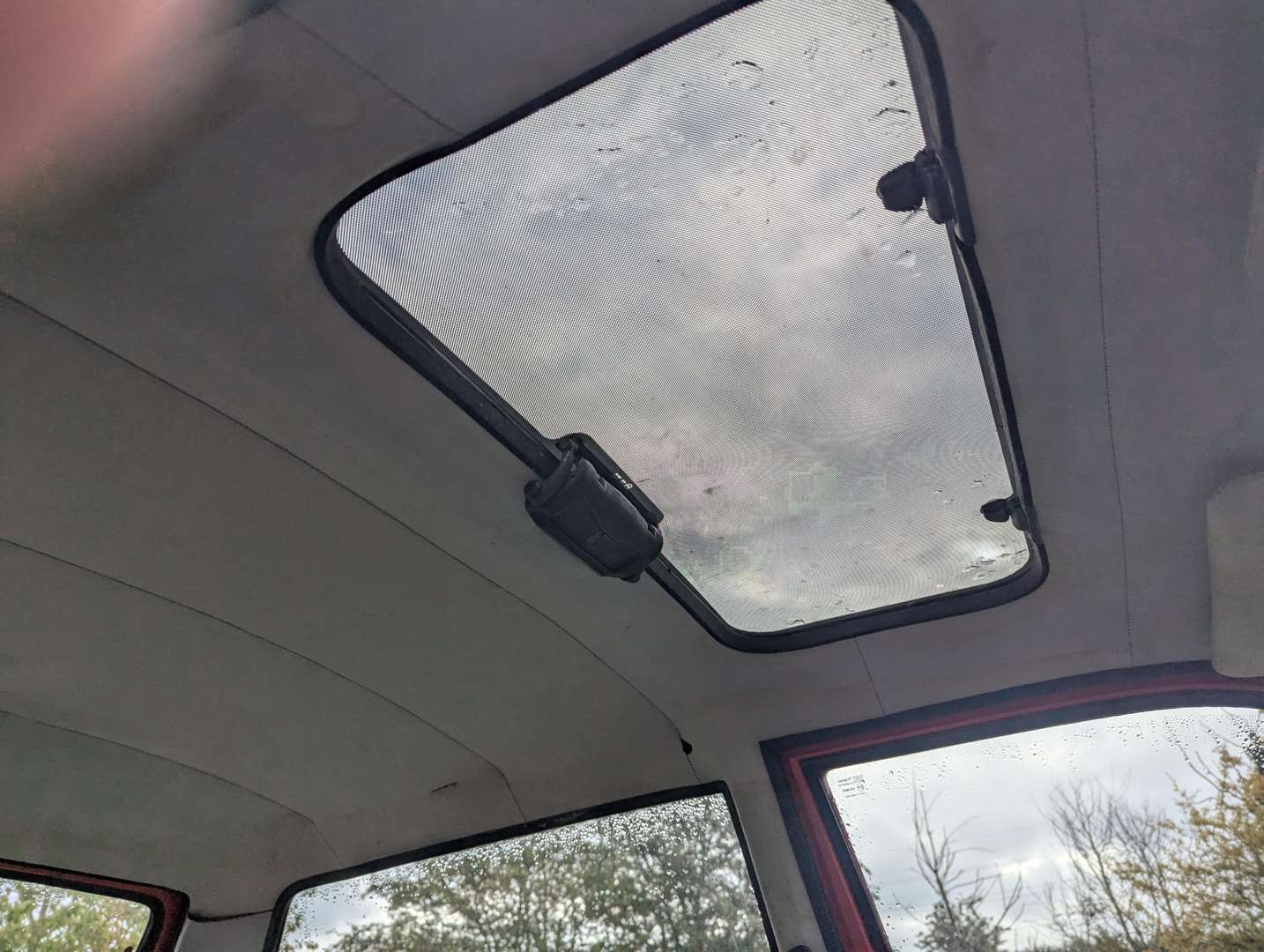 <p>1990 RELIANT ROBIN LX</p>