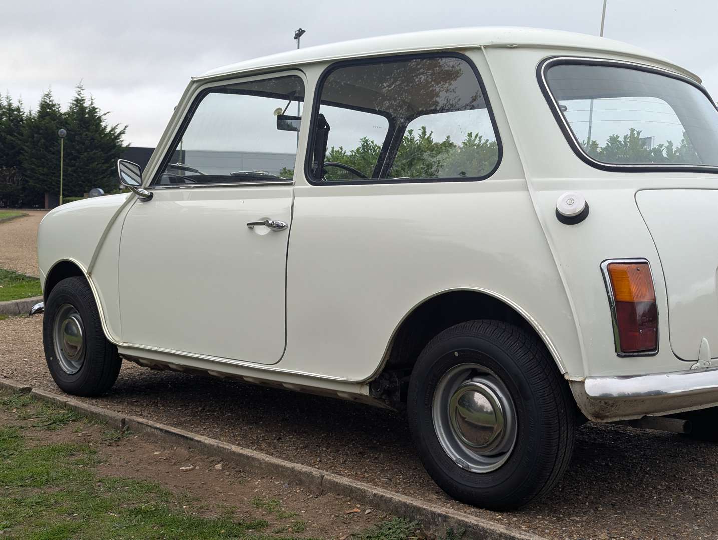 <p>1977 LEYLAND MINI 850</p>
