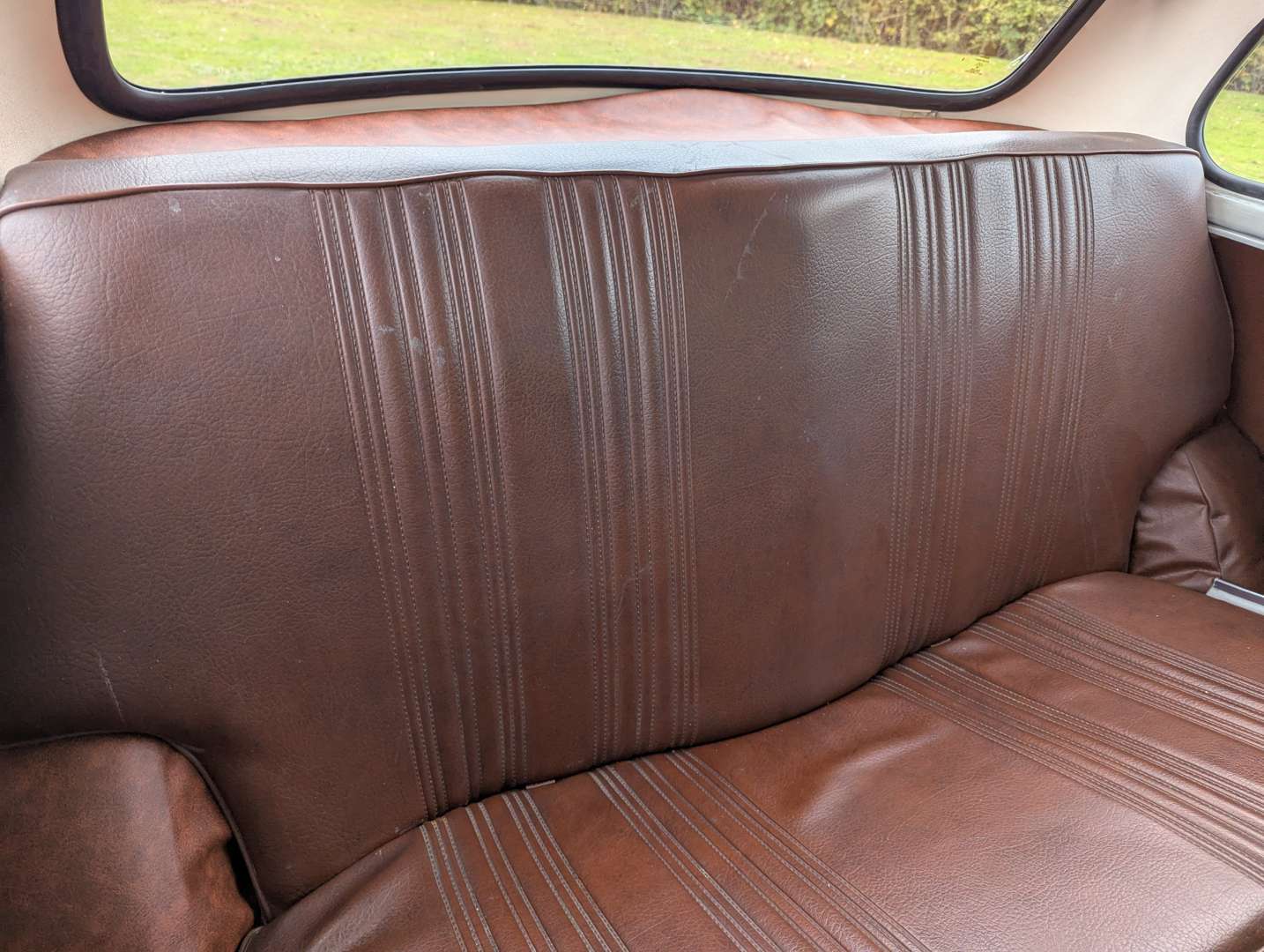 <p>1977 LEYLAND MINI 850</p>