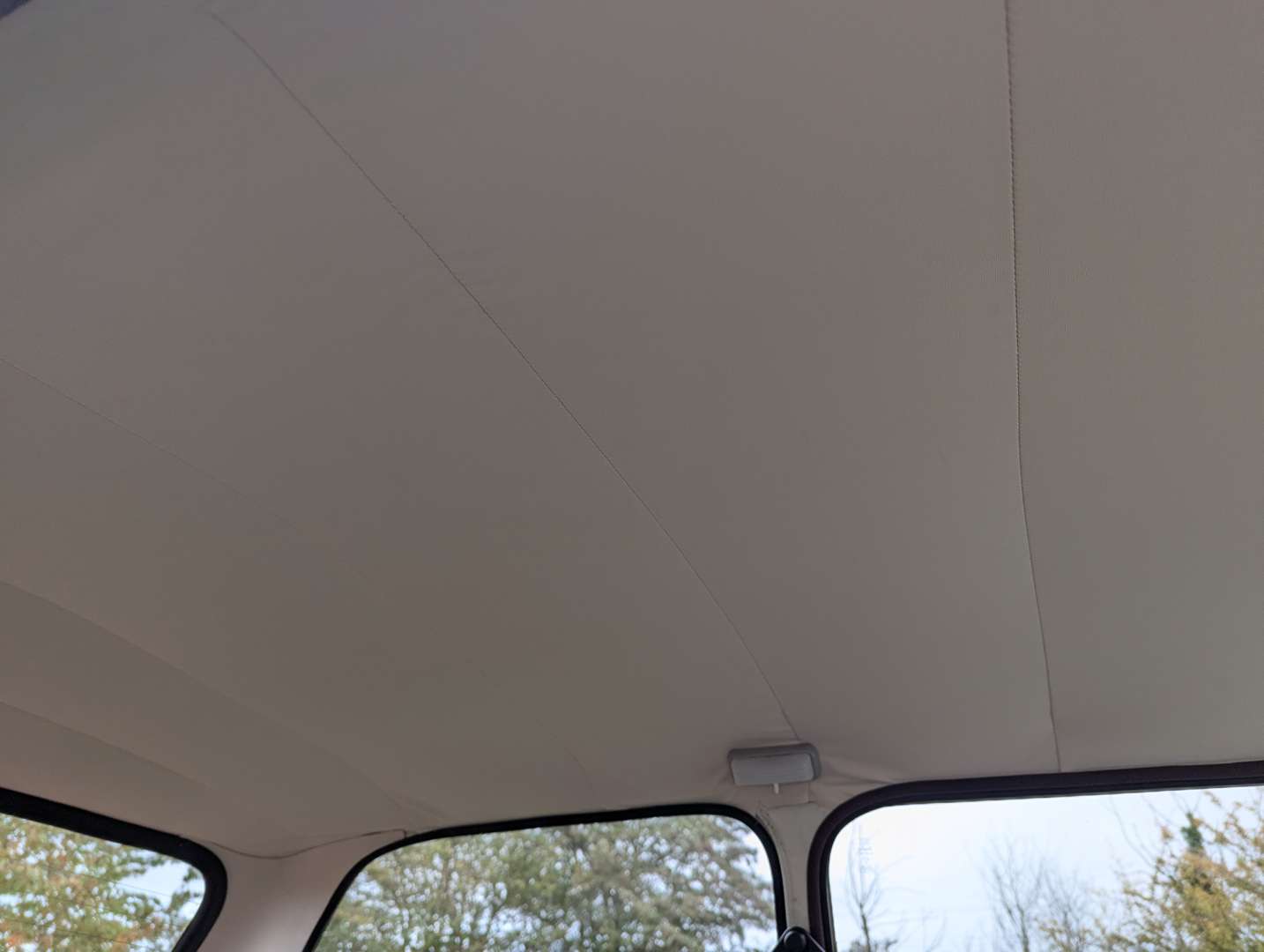 <p>1977 LEYLAND MINI 850</p>