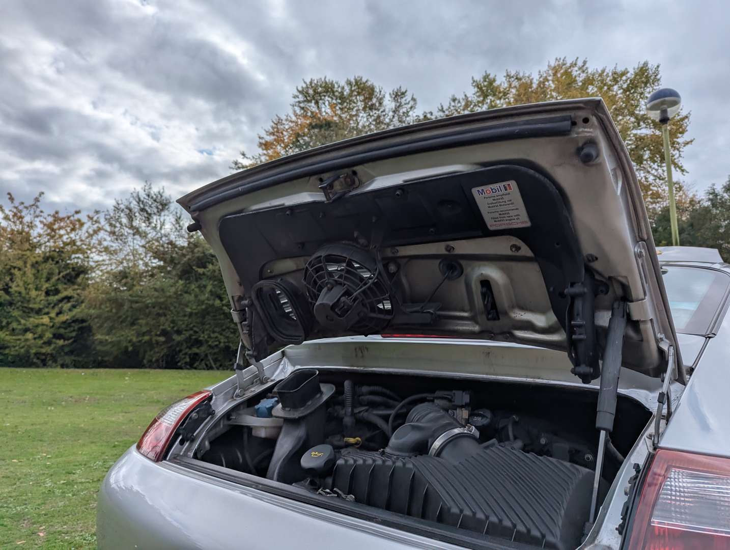 <p>2000 PORSCHE 911 (996) C2</p>