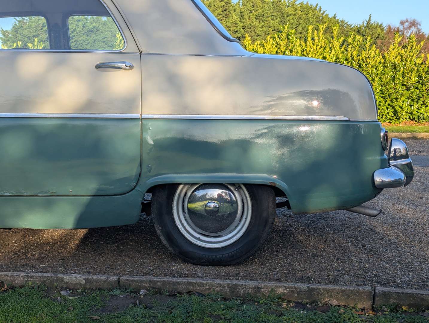 <p>1953 FORD ZEPHYR</p>