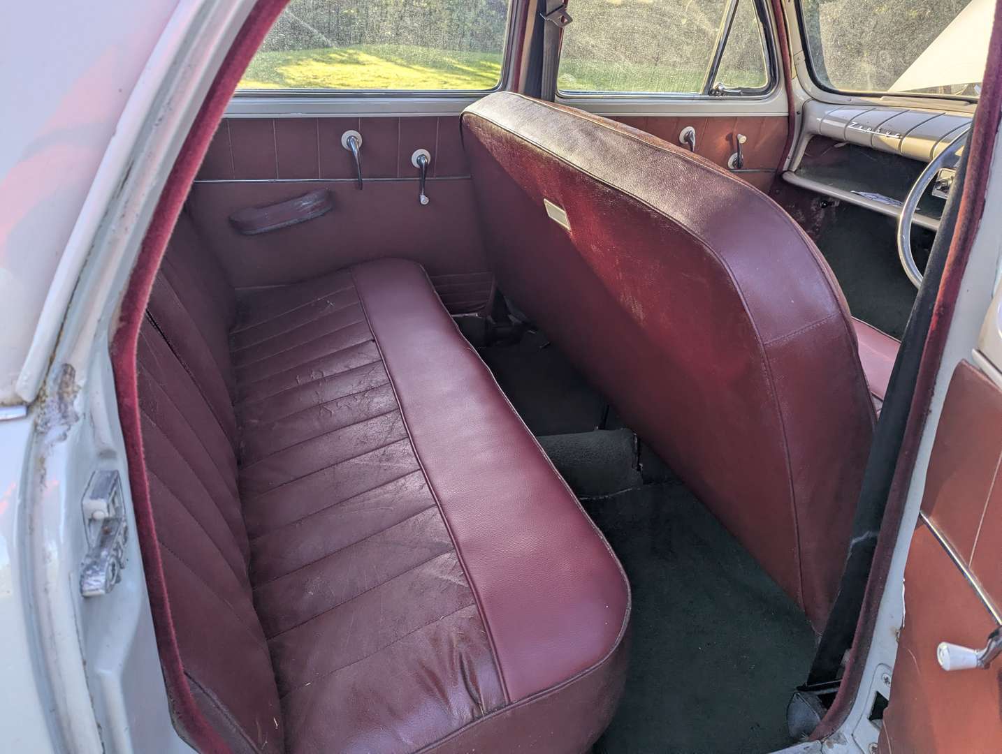 <p>1953 FORD ZEPHYR</p>