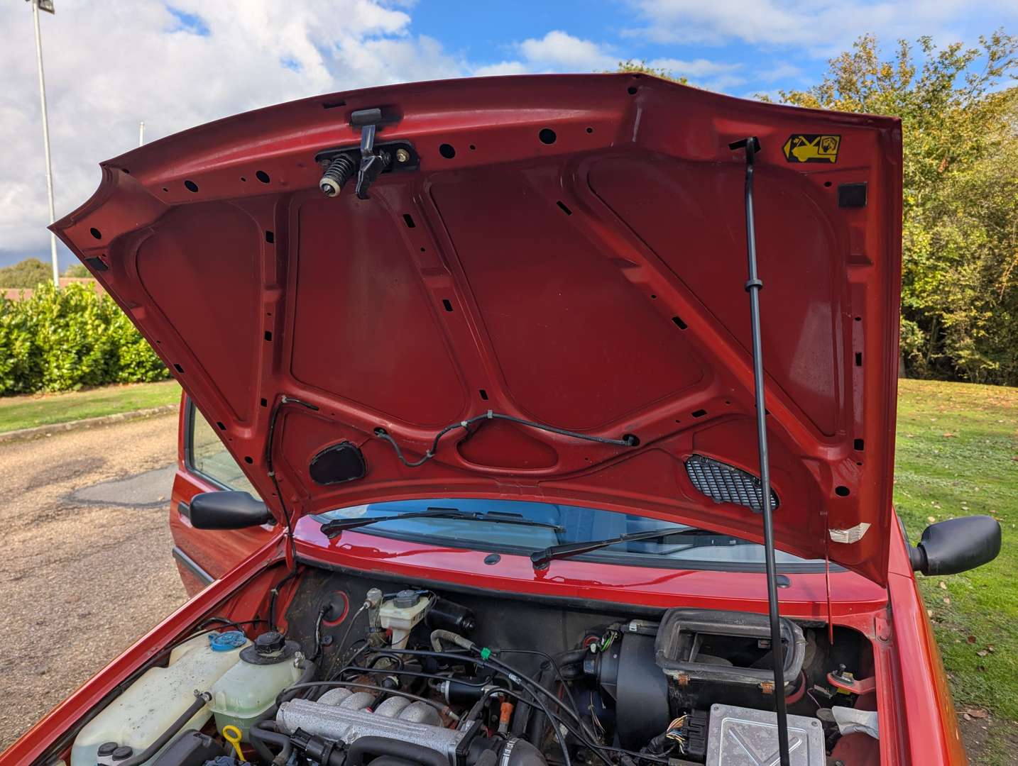 <p>1998 ROVER 114 GSI</p>