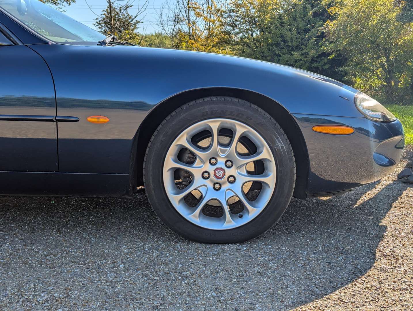 <p>1999 JAGUAR XKR 4.0 AUTO CONVERTIBLE</p>