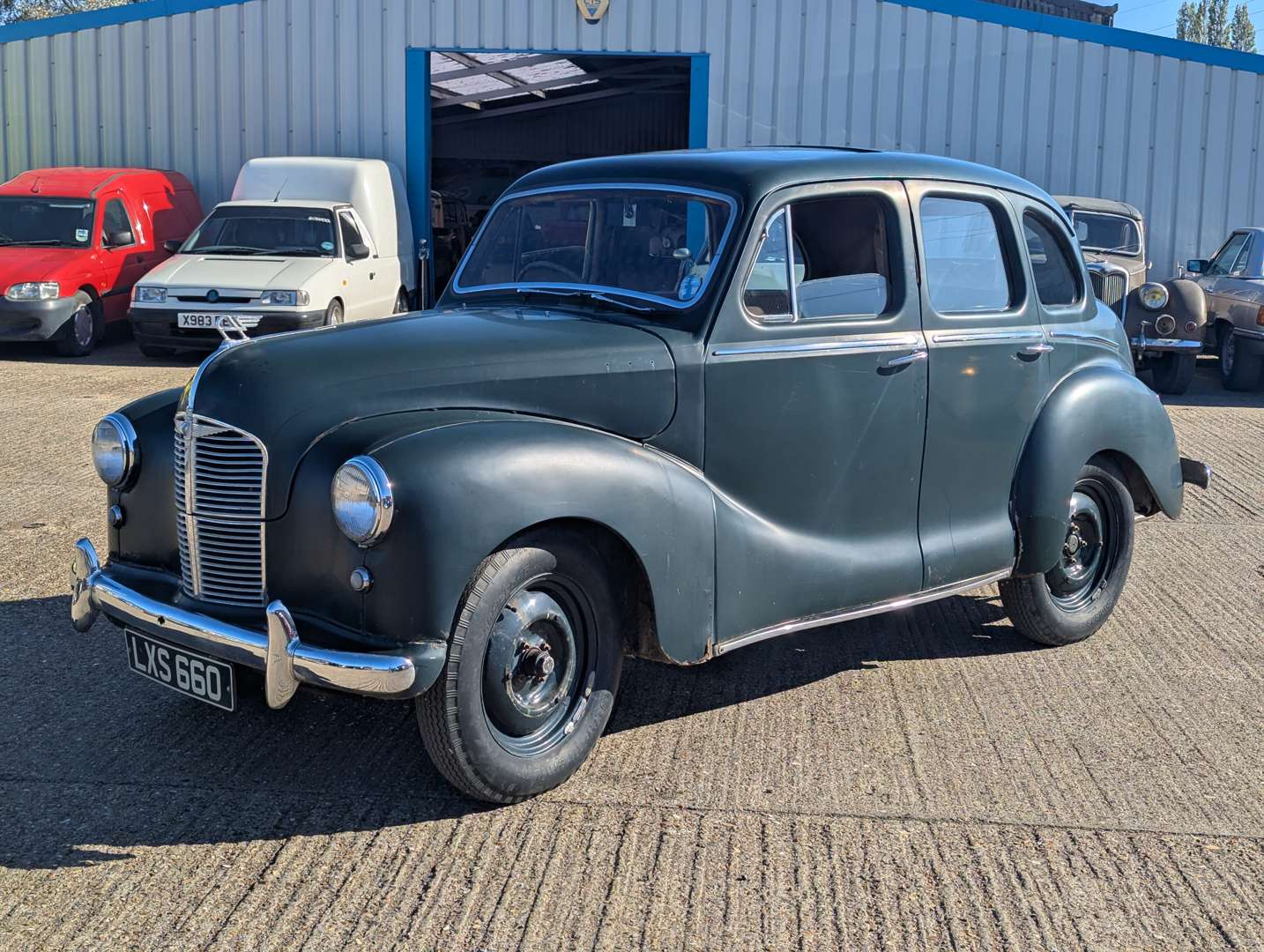<p>1950 AUSTIN A40</p>