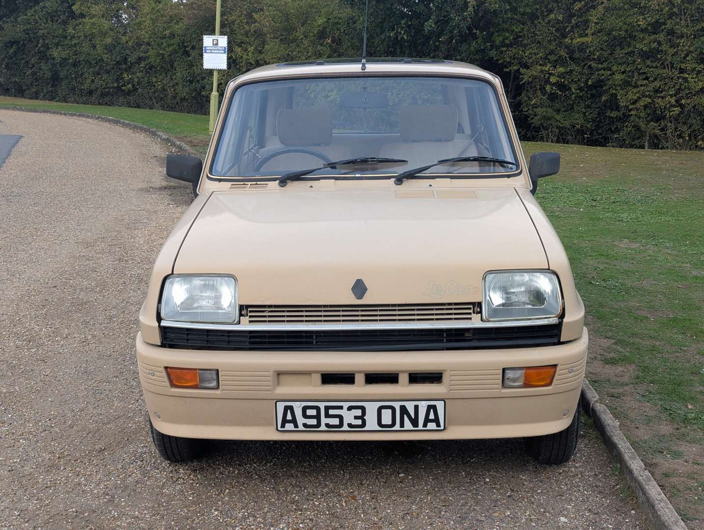 <p>1984 RENAULT 5 TL</p>