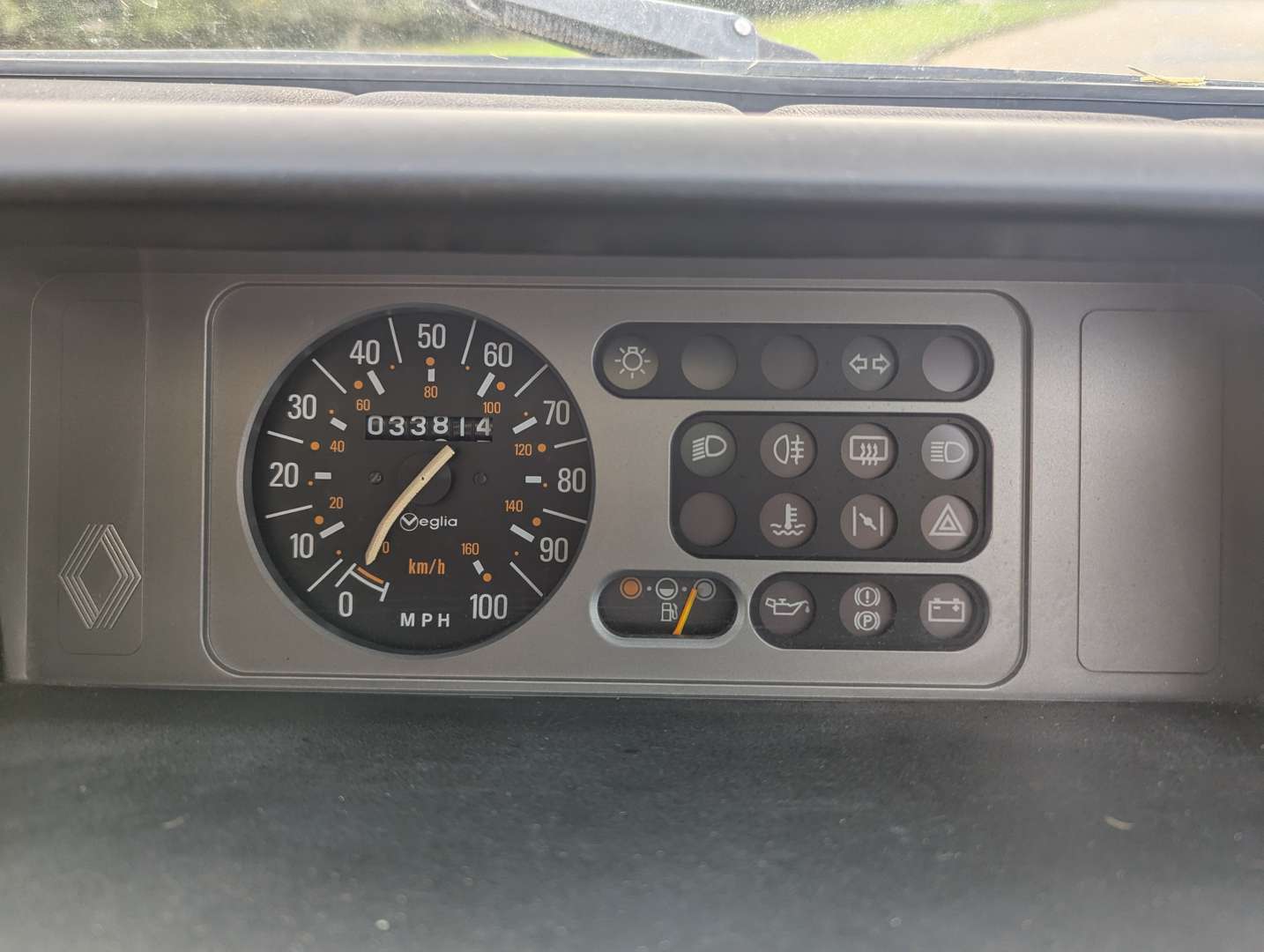 <p>1984 RENAULT 5 TL</p>