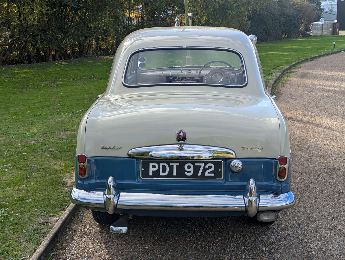 <p>1954 FORD ZEPHYR ZODIAC MKI</p>