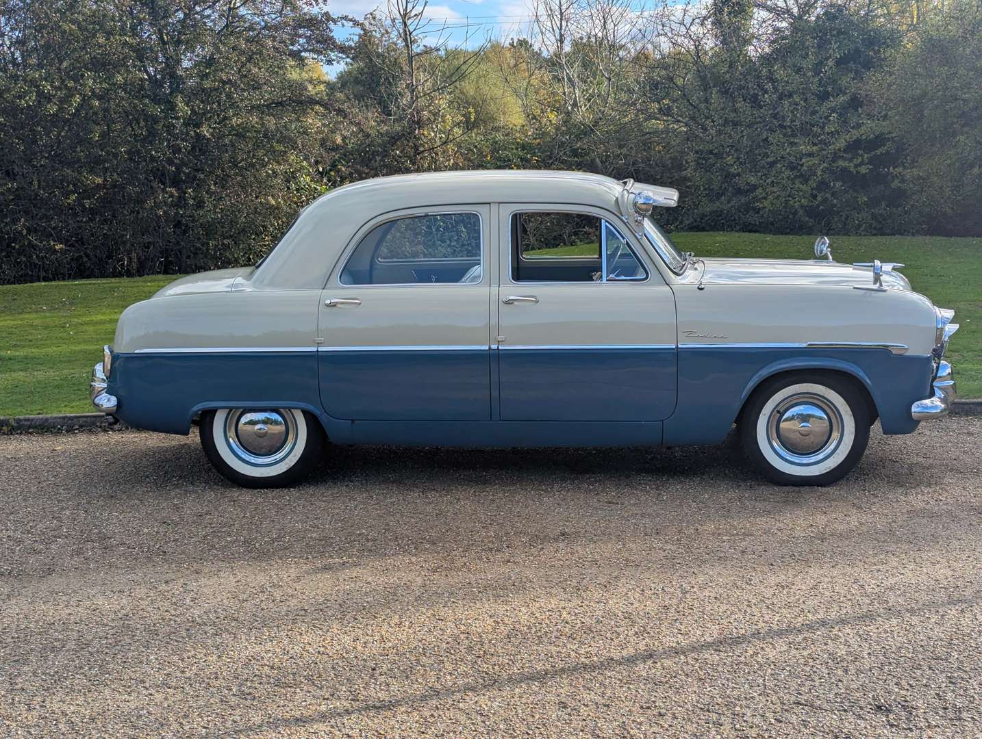 <p>1954 FORD ZEPHYR ZODIAC MKI</p>