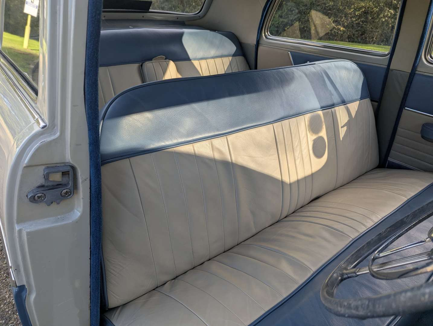 <p>1954 FORD ZEPHYR ZODIAC MKI</p>