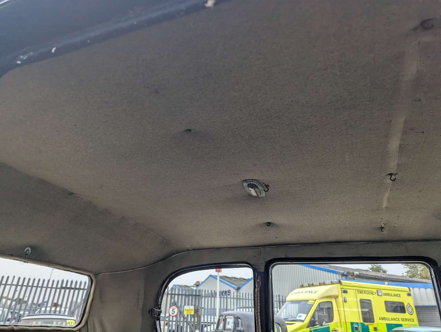 <p>1934 HILLMAN ‘BIG' 16</p>