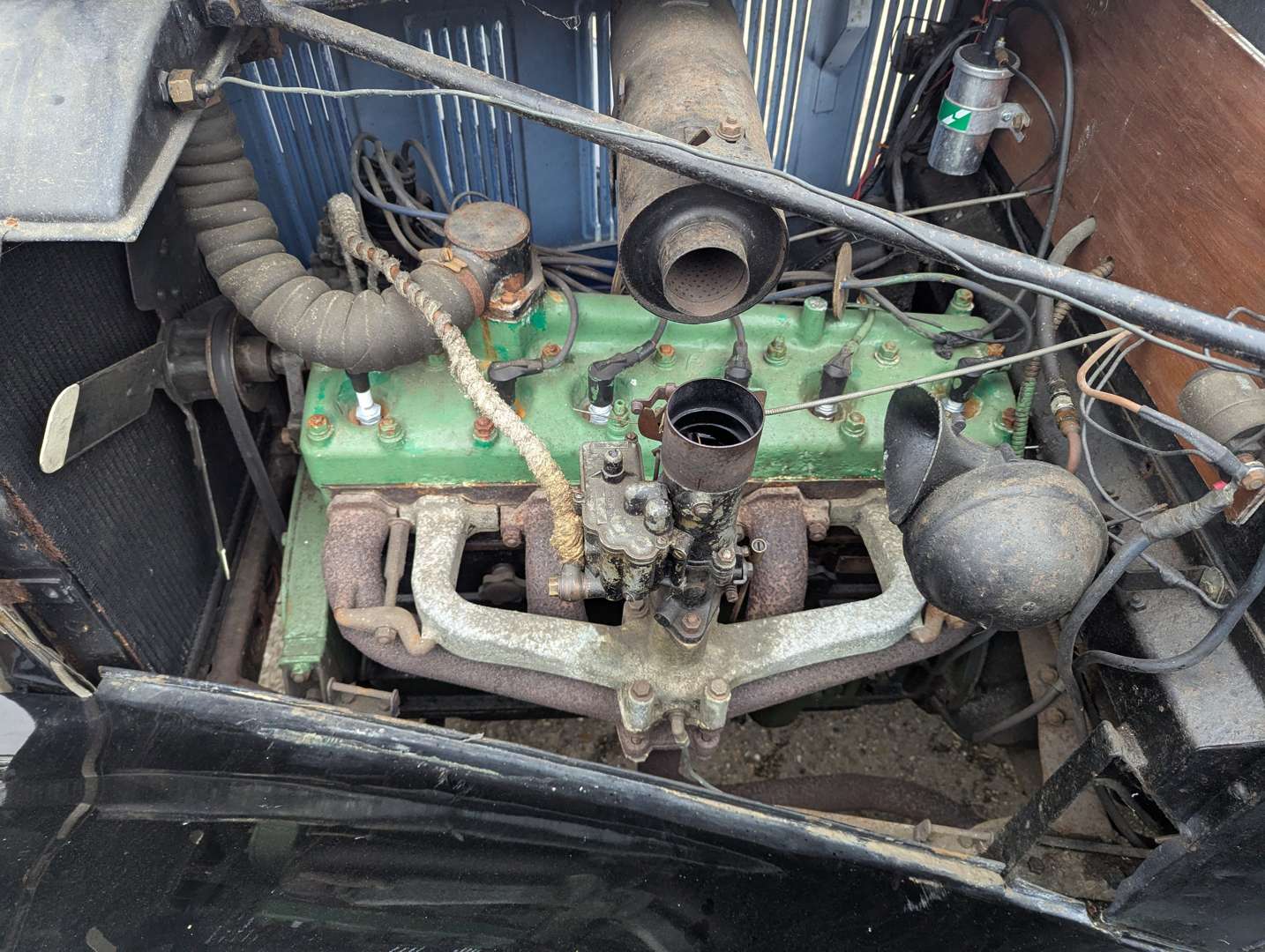 <p>1934 HILLMAN ‘BIG' 16</p>