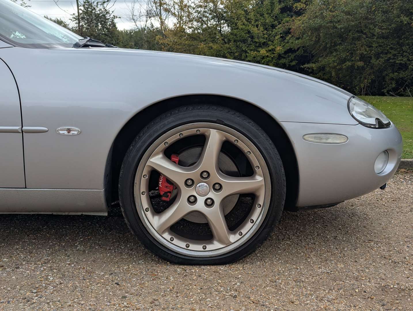<p>2001 JAGUAR XK8 4.0 CONVERTIBLE AUTO</p>