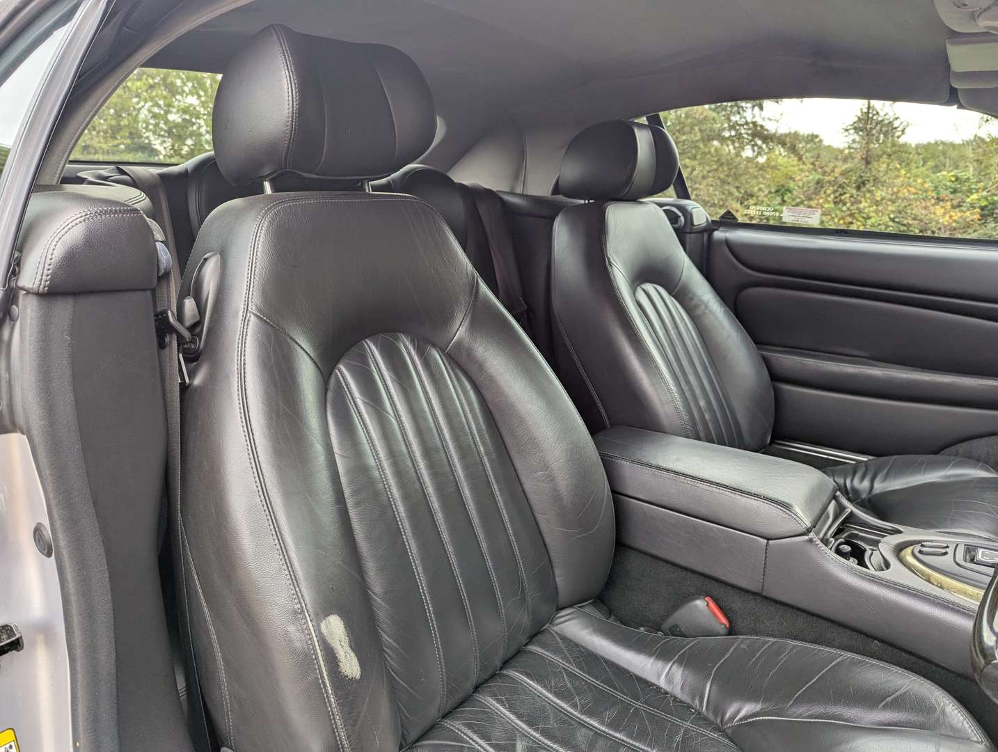 <p>2001 JAGUAR XK8 4.0 CONVERTIBLE AUTO</p>