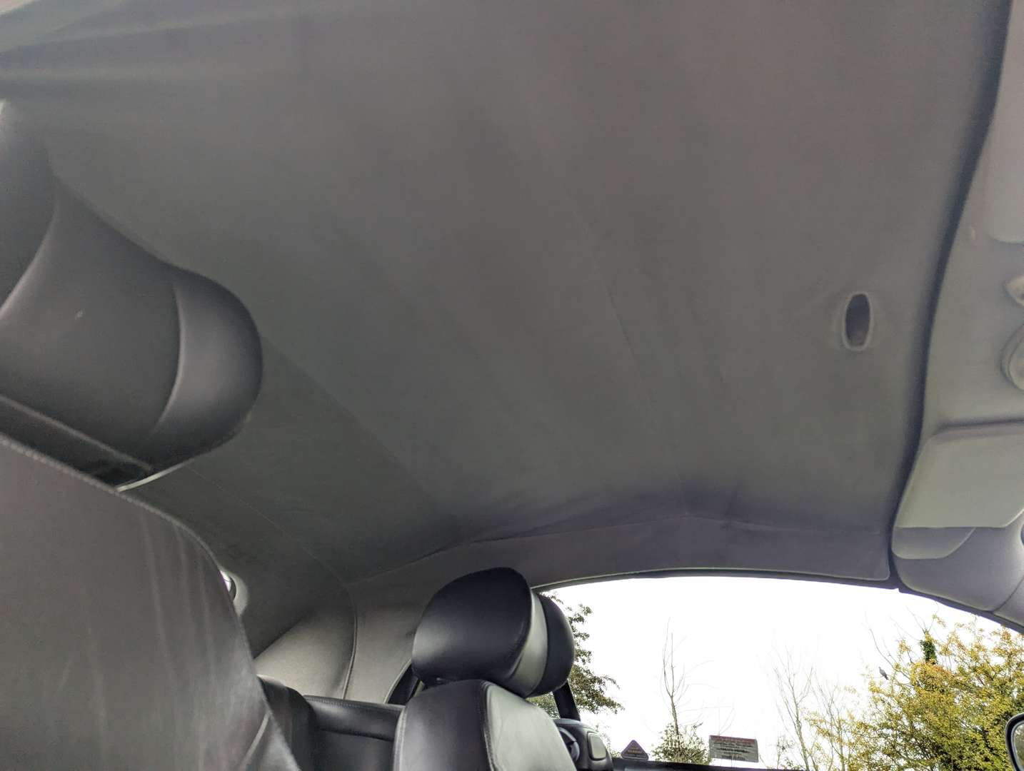 <p>2001 JAGUAR XK8 4.0 CONVERTIBLE AUTO</p>