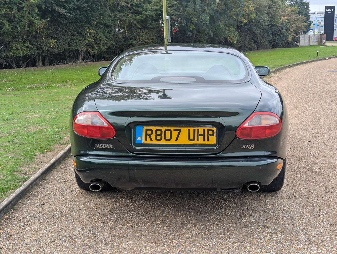 <p>1997 JAGUAR XK8 4.0 COUPE AUTO</p>