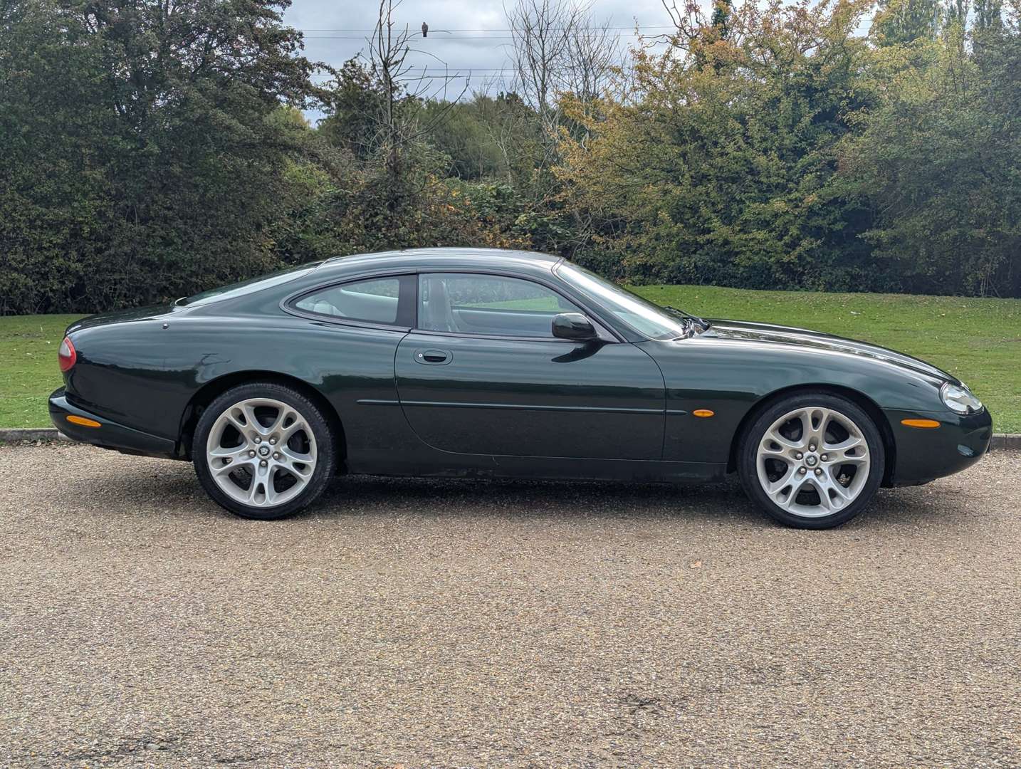 <p>1997 JAGUAR XK8 4.0 COUPE AUTO</p>