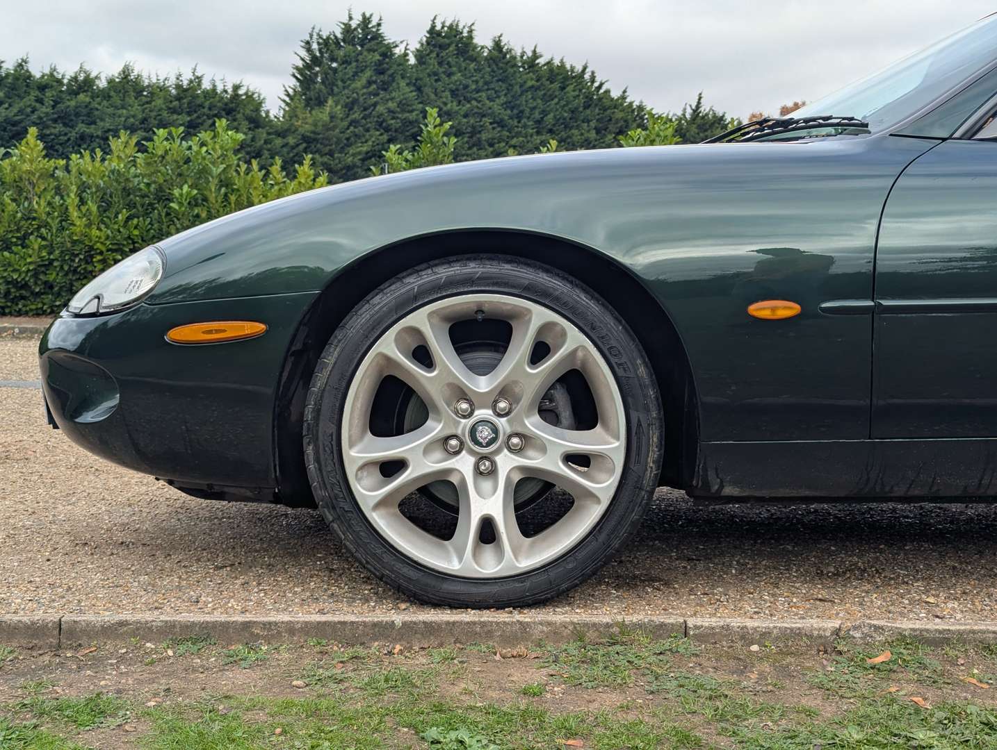 <p>1997 JAGUAR XK8 4.0 COUPE AUTO</p>