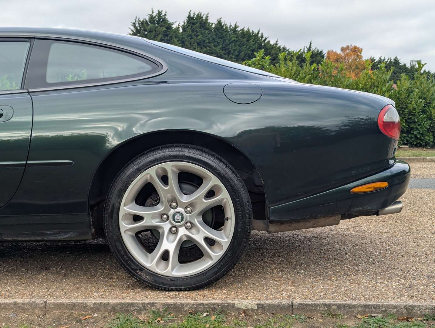 <p>1997 JAGUAR XK8 4.0 COUPE AUTO</p>