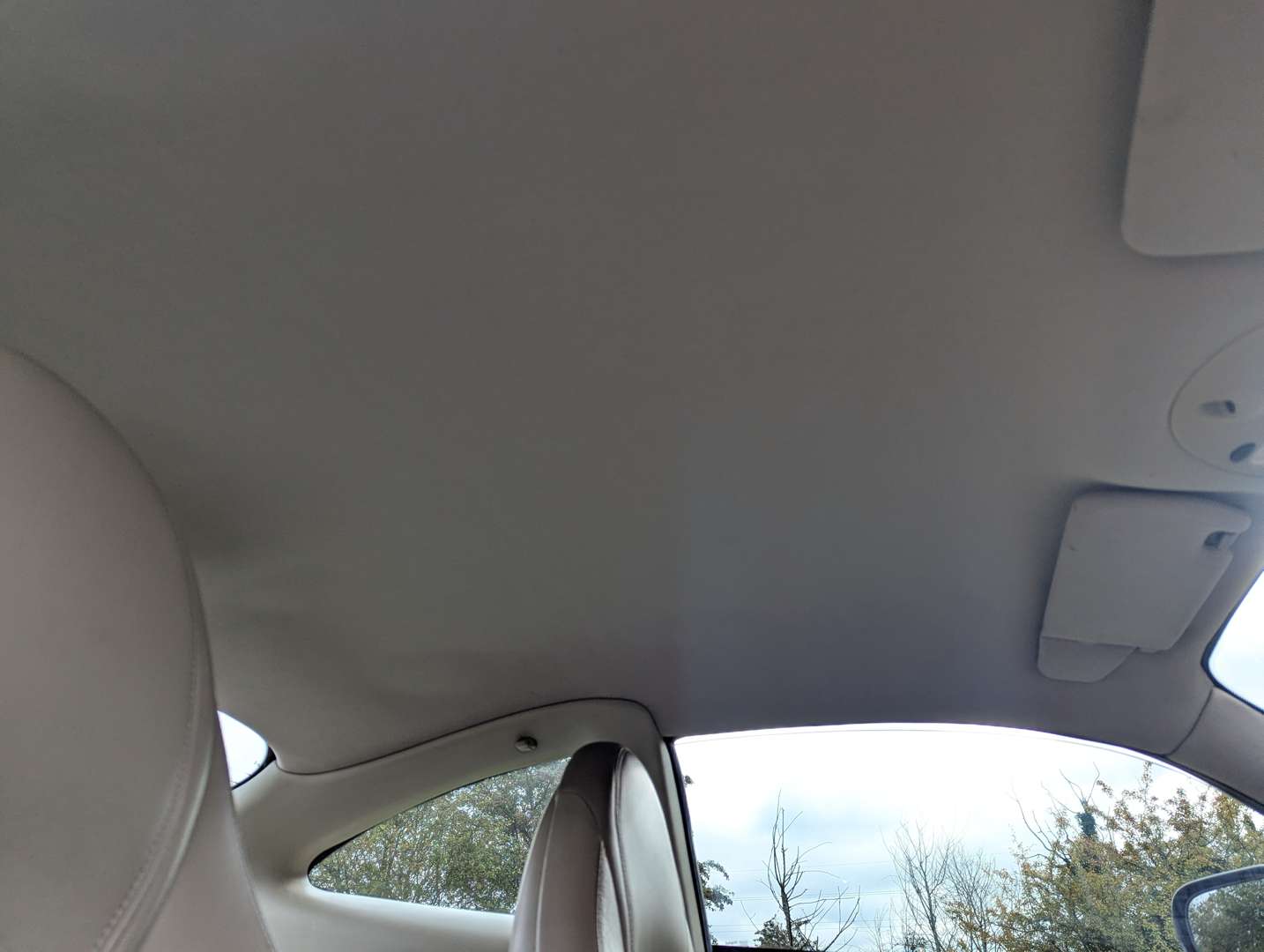 <p>1997 JAGUAR XK8 4.0 COUPE AUTO</p>